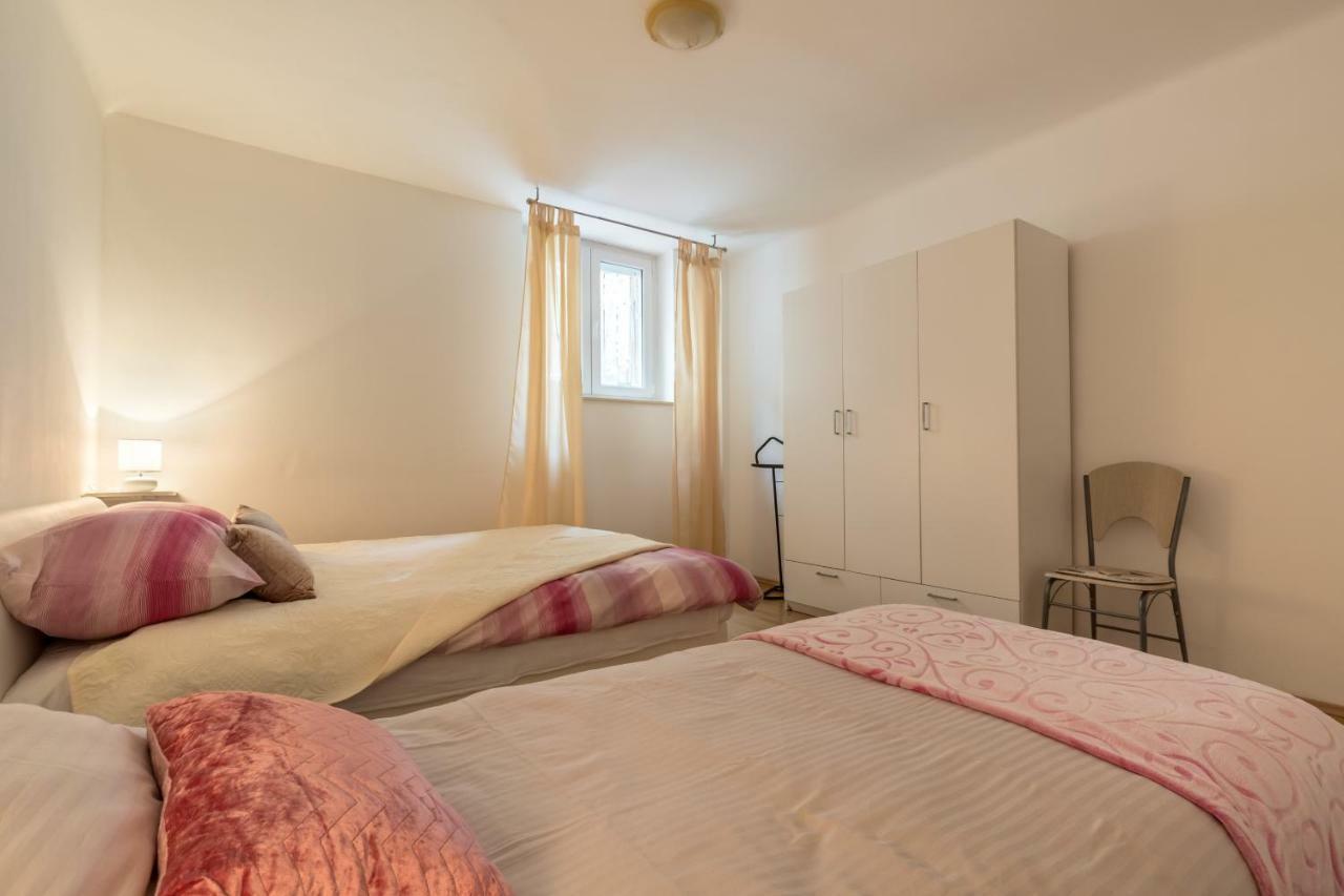 Apartment Nemo สปลิท ภายนอก รูปภาพ